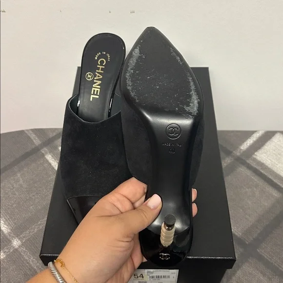 Chanel Black Suede & Patent Leather Mules – Size 40 (With Box) - Picture 5 of 8